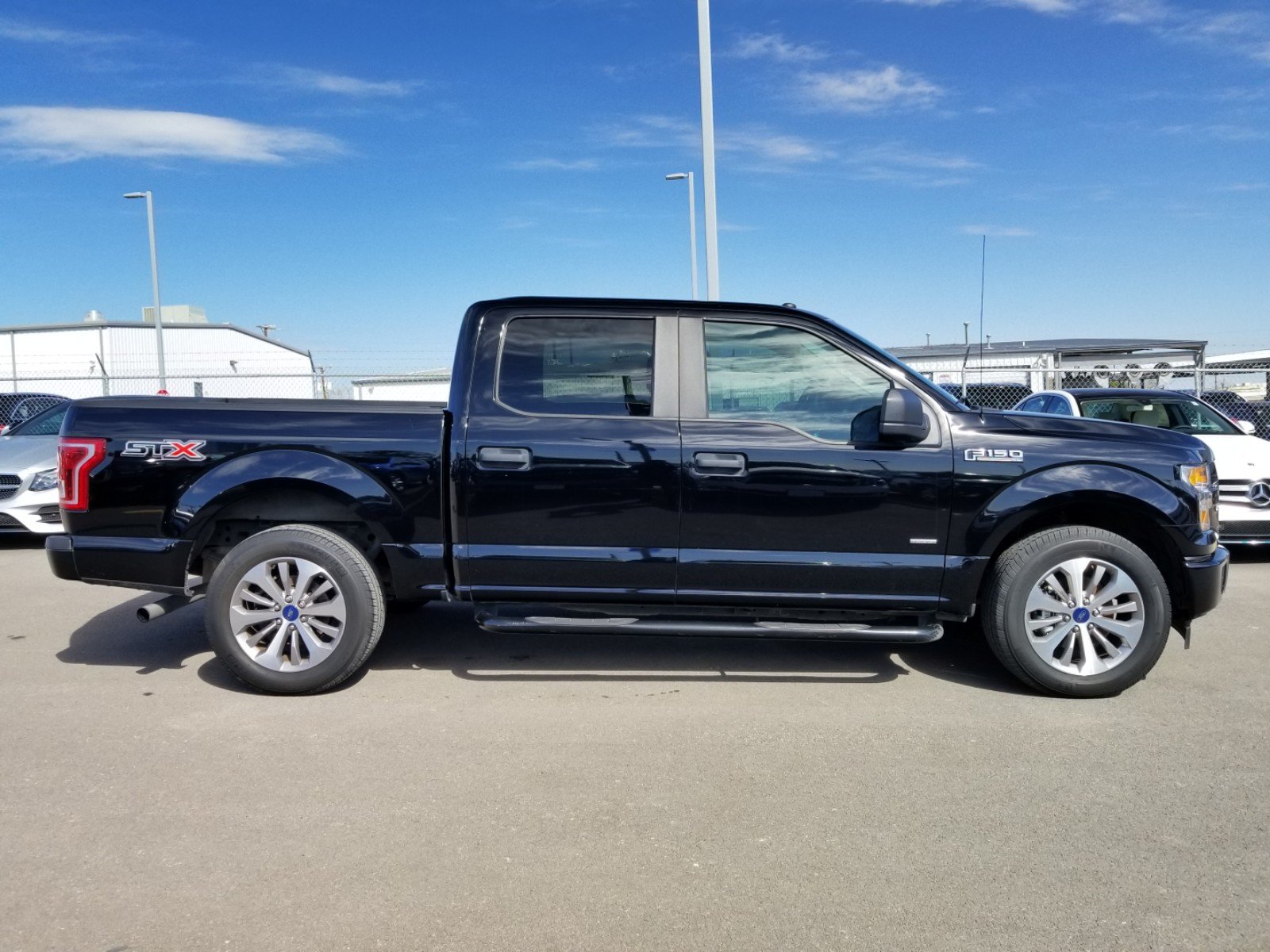 Pre Owned 2017 Ford F 150 Xl Crew Cab Pickup In San Antonio Northside Honda 5361