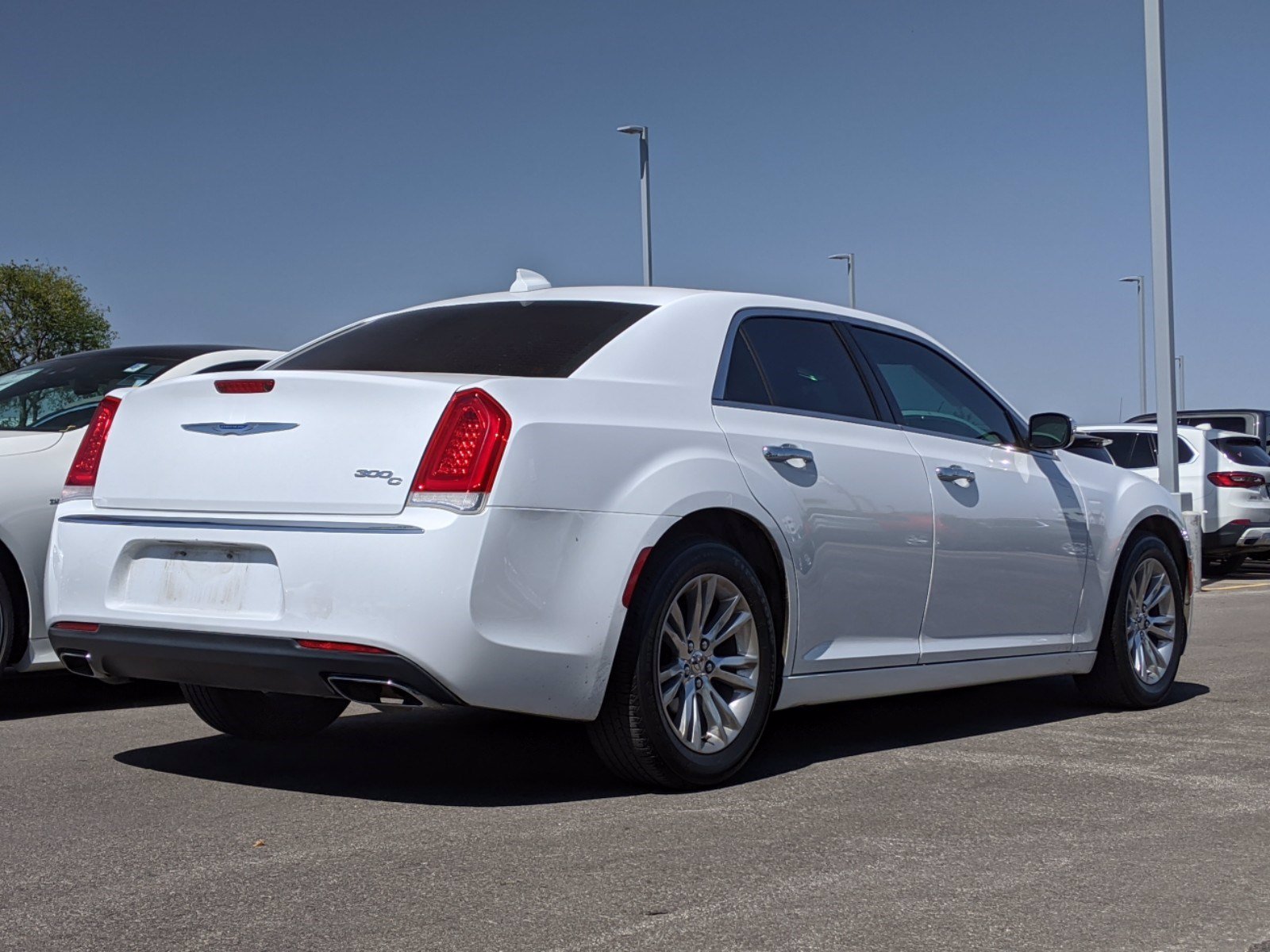 Chrysler 300c 2017