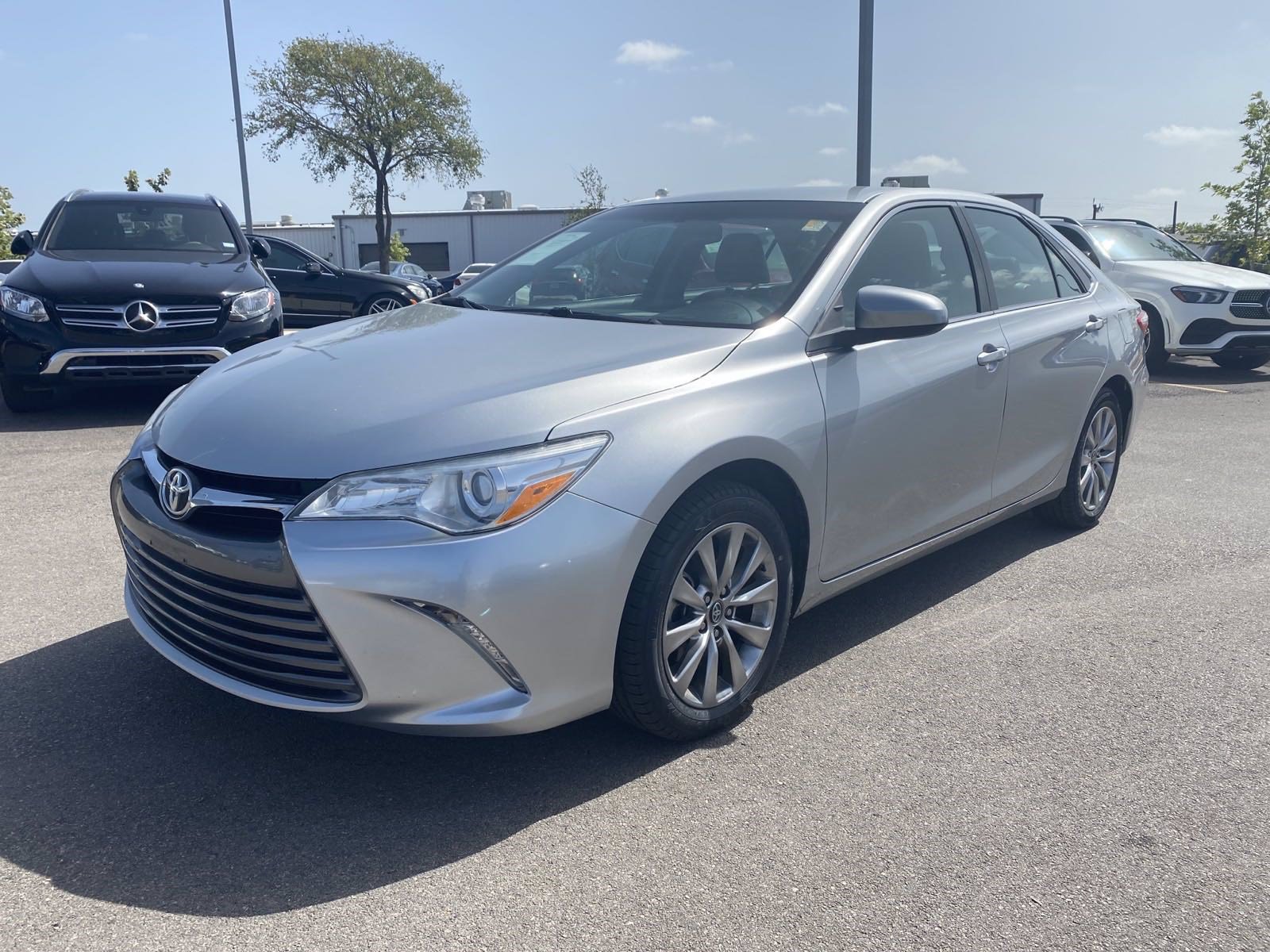 Pre-Owned 2016 Toyota Camry XLE 4dr Car in San Antonio | Northside Honda