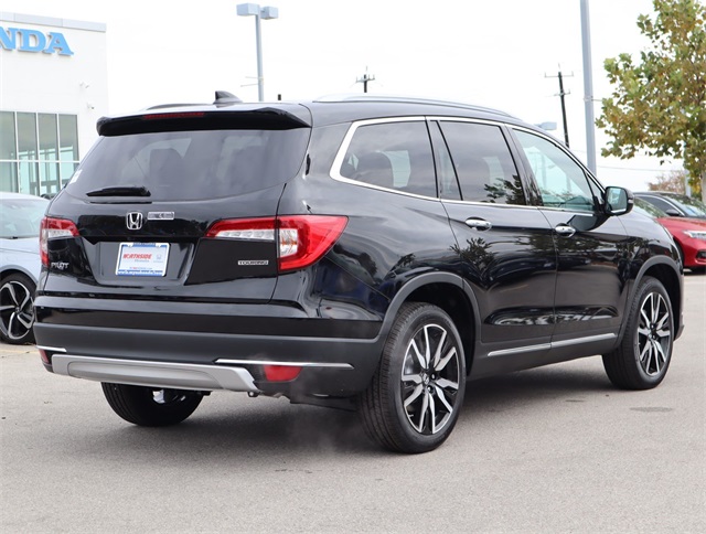 New 2020 Honda Pilot Touring 4D Sport Utility in San Antonio ...