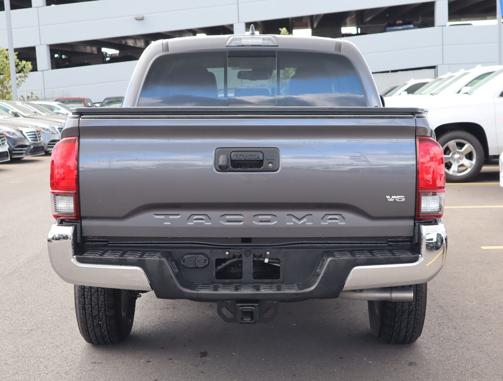 Pre-Owned 2018 Toyota Tacoma SR5 Crew Cab Pickup in San Antonio