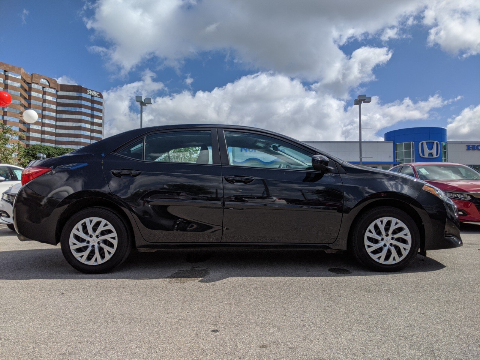 PreOwned 2018 Toyota Corolla LE 4dr Car in San Antonio Northside Honda