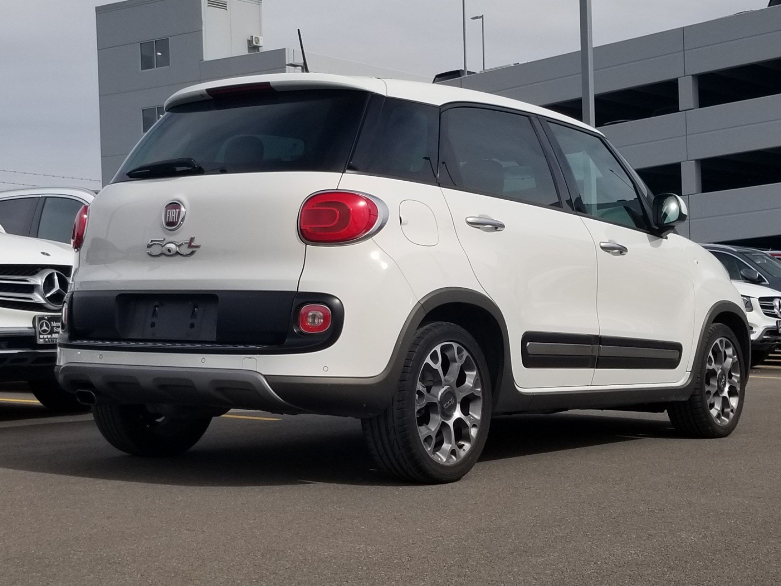 Pre-Owned 2014 FIAT 500L Trekking Hatchback in San Antonio | Northside